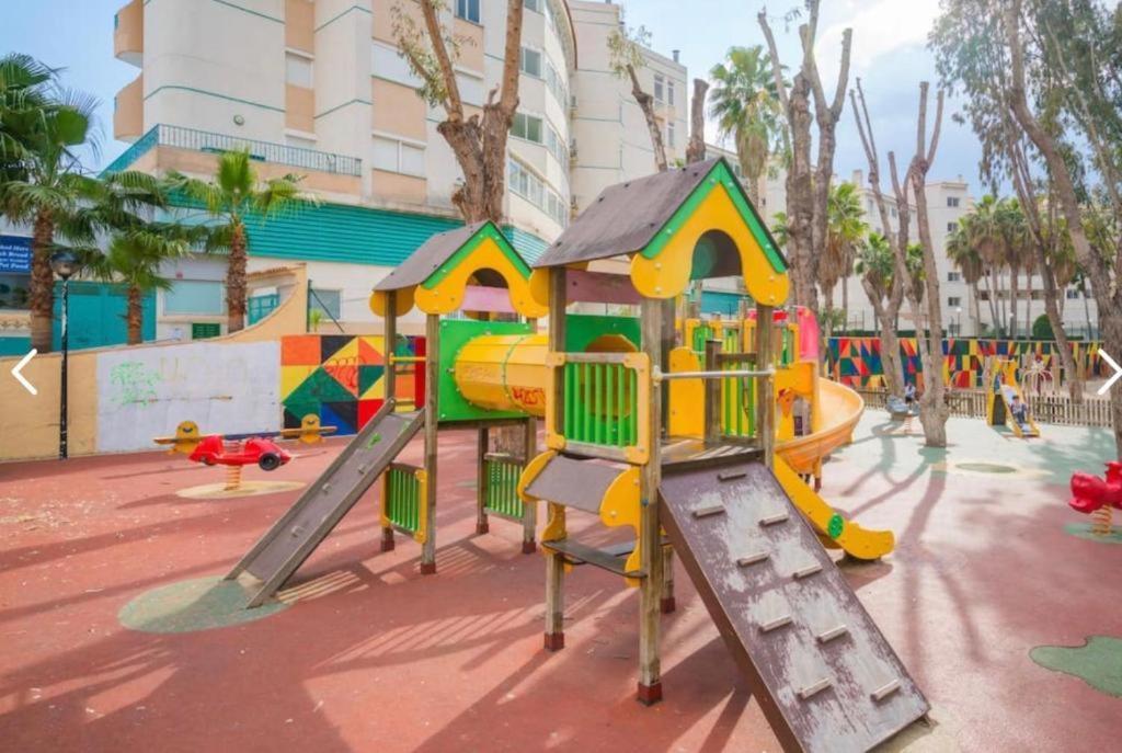 Bright Sunny Albir Beach Apartment 阿尔比尔 外观 照片