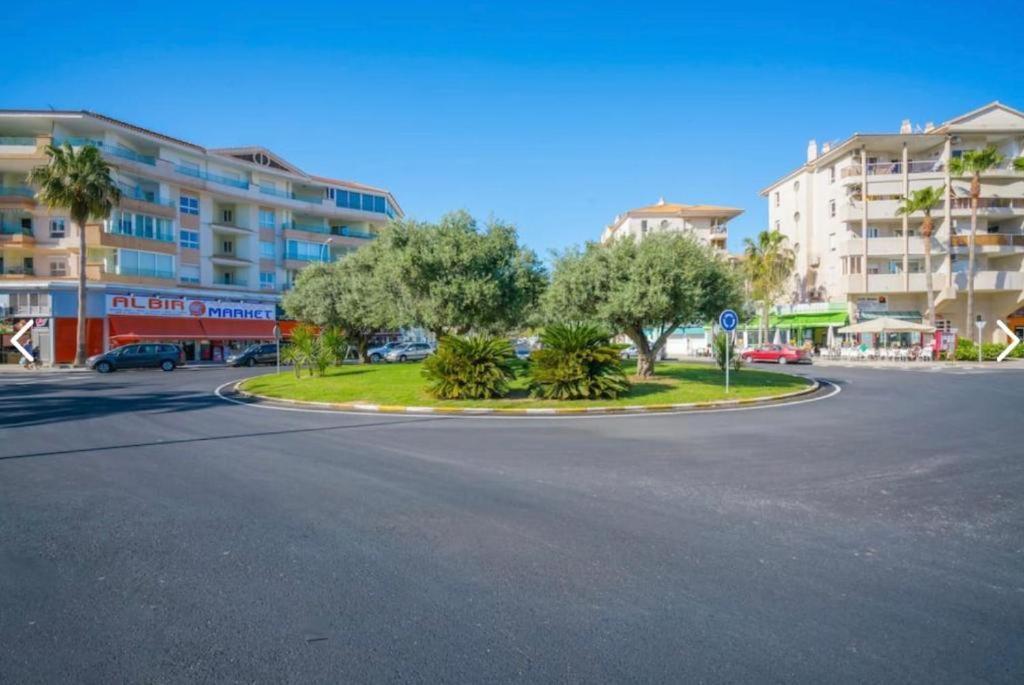 Bright Sunny Albir Beach Apartment 阿尔比尔 外观 照片