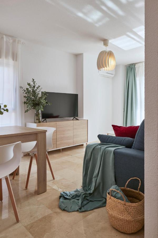 Bright Sunny Albir Beach Apartment 阿尔比尔 外观 照片