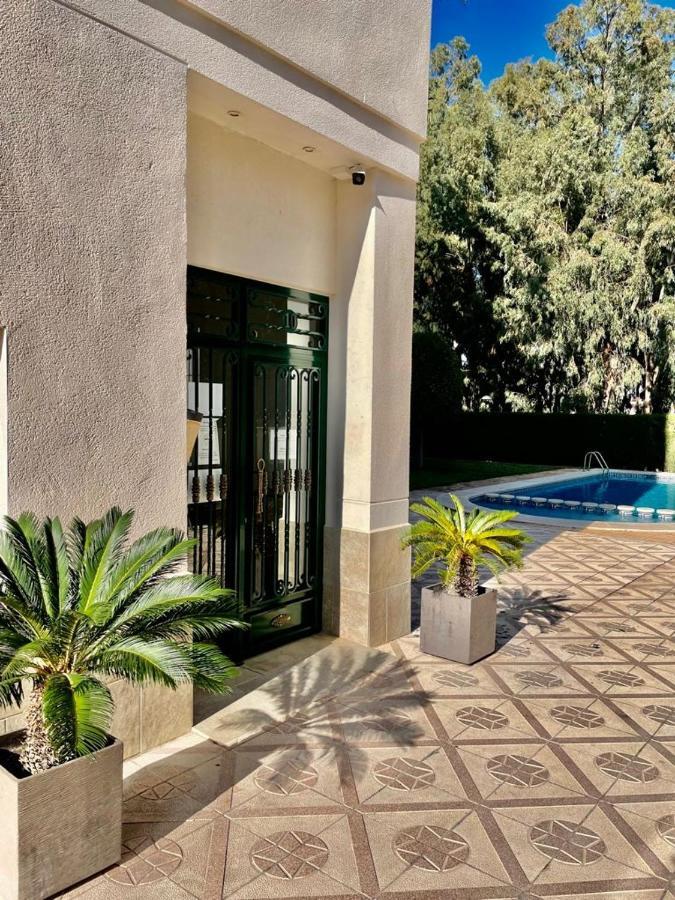 Bright Sunny Albir Beach Apartment 阿尔比尔 外观 照片
